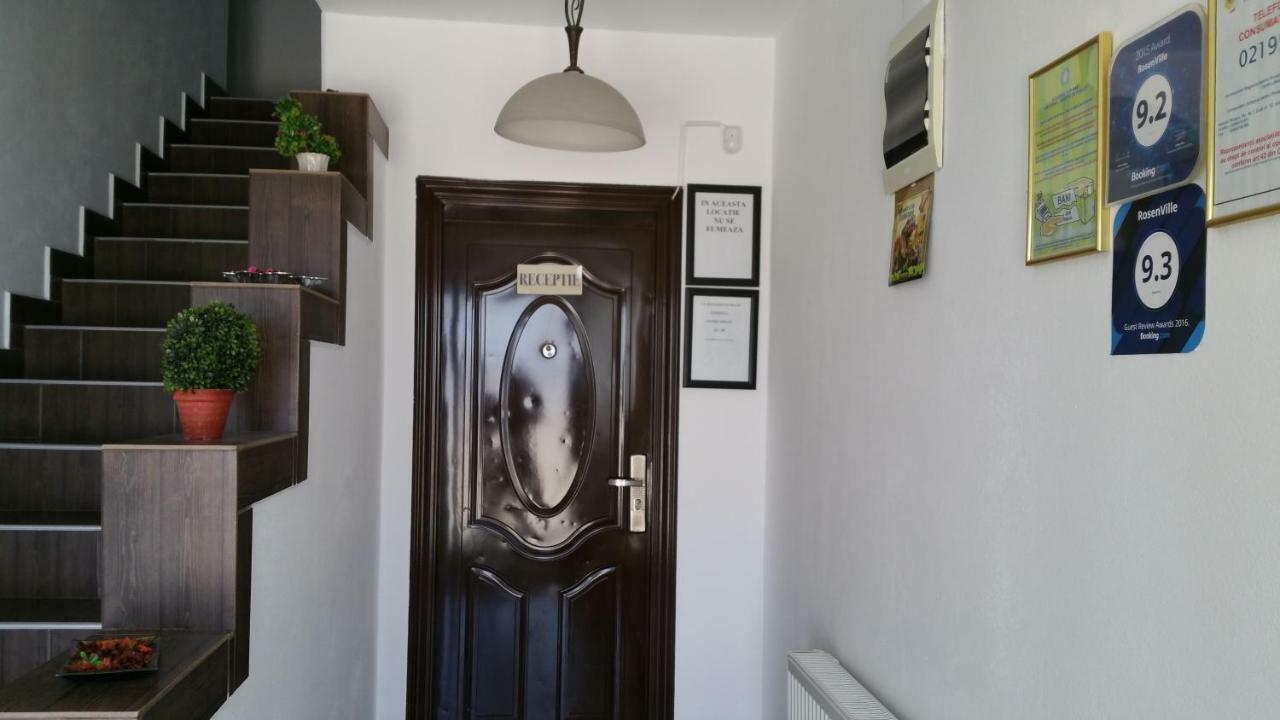 Rosenville Rîşnov Dış mekan fotoğraf