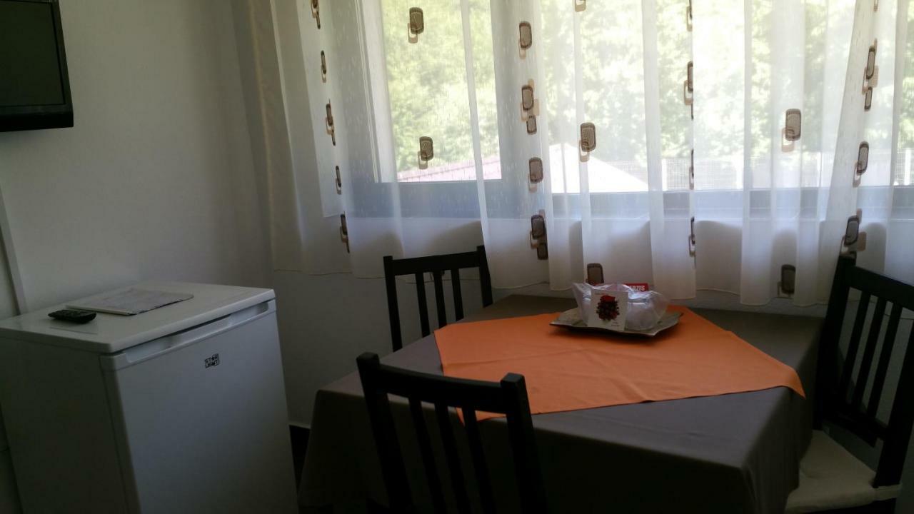 Rosenville Rîşnov Dış mekan fotoğraf